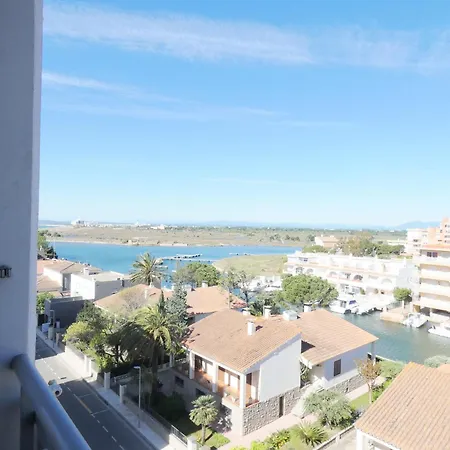 Marbella Apartman *