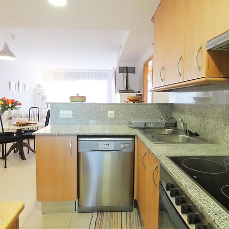 Marbella Apartment Roses